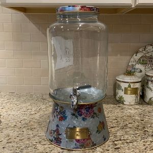Mackenzie-Child's Flower 🌸 Market Beverage Dispenser